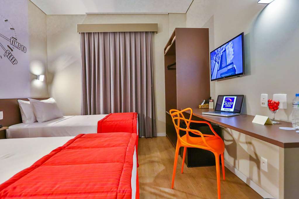 Summit Suites Hotel Pindamonhangaba Phòng bức ảnh